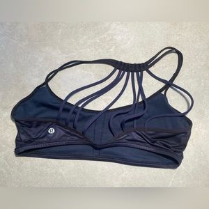 Lululemon sports bra size 12